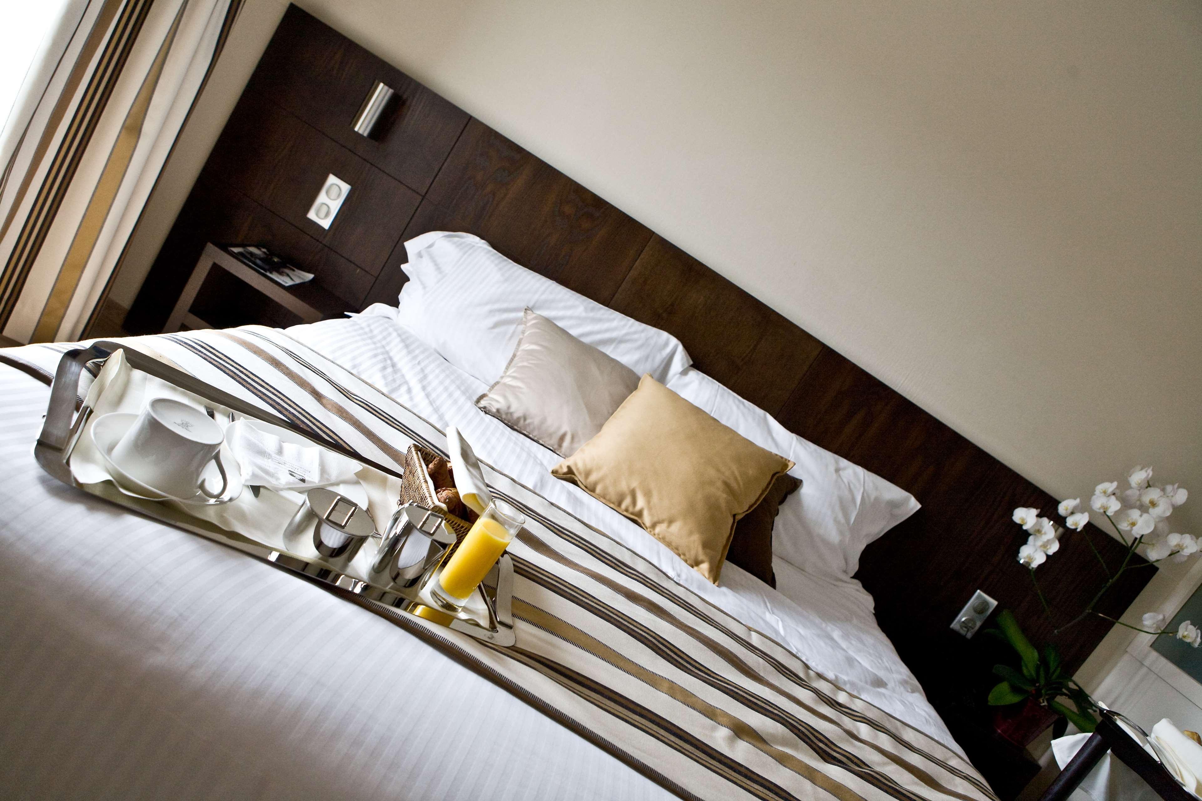 Best Western Plus Hotel Des Francs Σουασόν Εξωτερικό φωτογραφία